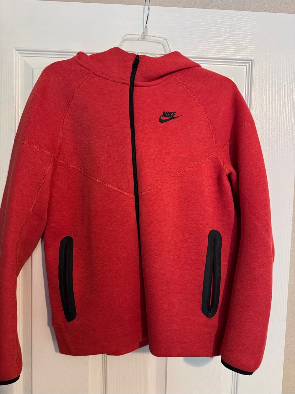 Boys Nike tech